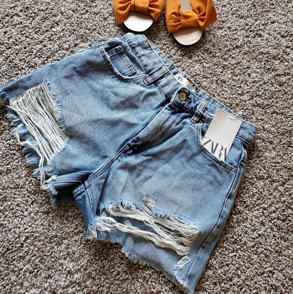 NWT ZARA high waist shorts